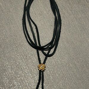 Rosebud Bolo Wrap in Black